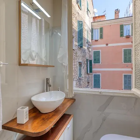 Casa Dritta -boutique In Alta Appartement Bordighera