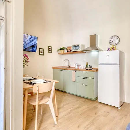 Casa Dritta -boutique In Alta *
