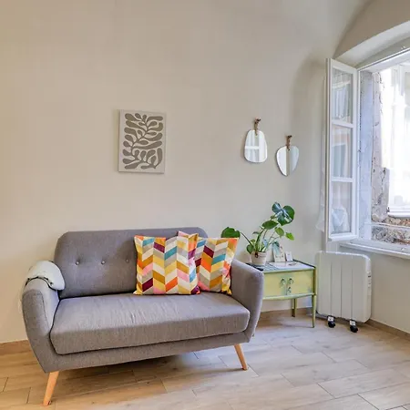 Casa Dritta -boutique In Alta Bordighera