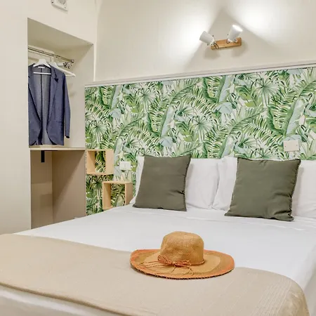 Casa Dritta -boutique In Alta Bordighera
